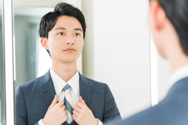 ビジネスシーンでの清潔感が重要視されている内容を解説しているイメージ写真